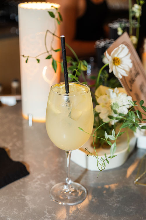 Citrus cocktail in a wine glass